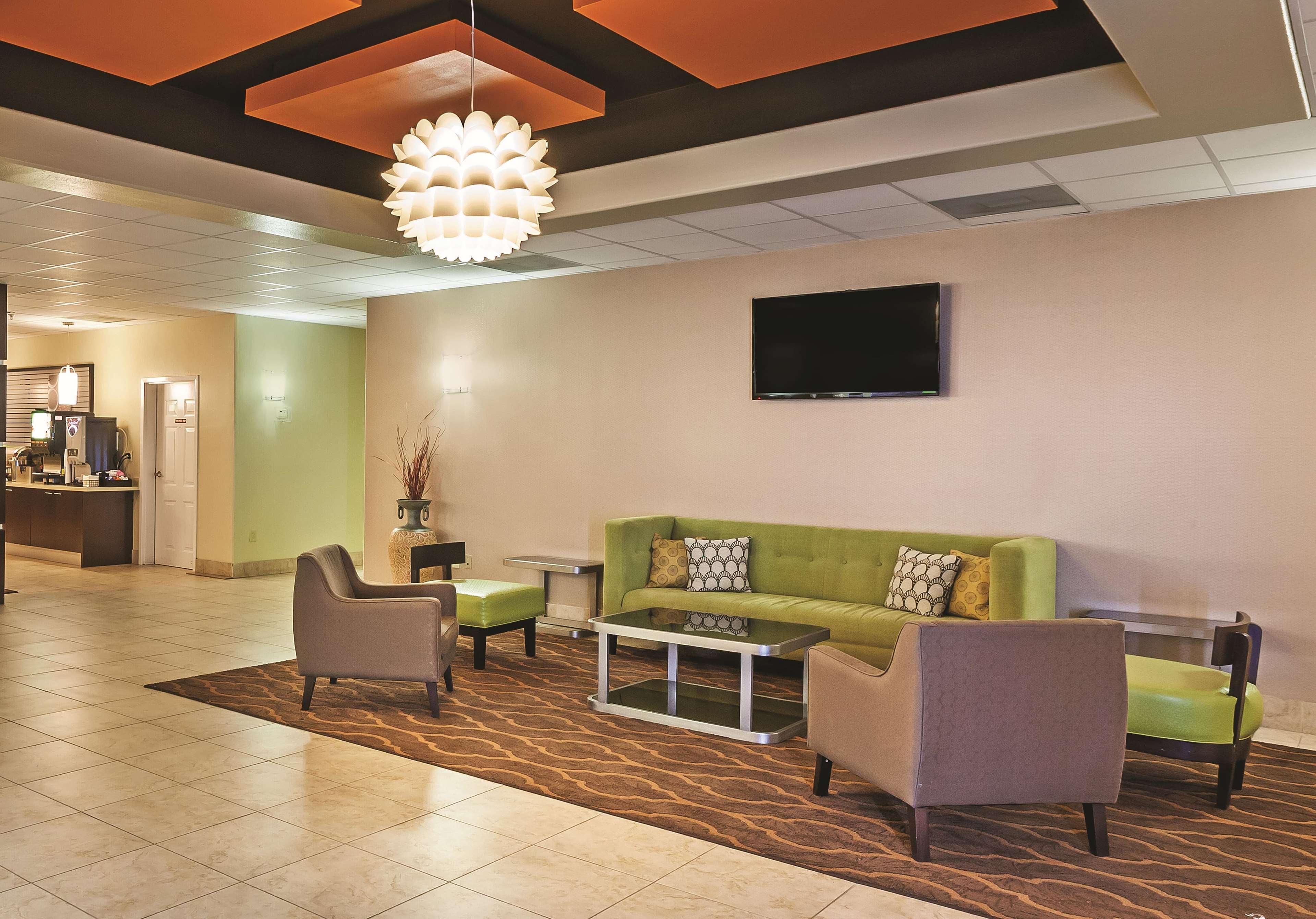 Hotel La Quinta By Wyndham Angleton Exterior foto